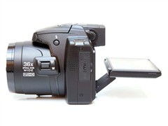 性能叫板单反 五款彪悍长焦相机推荐